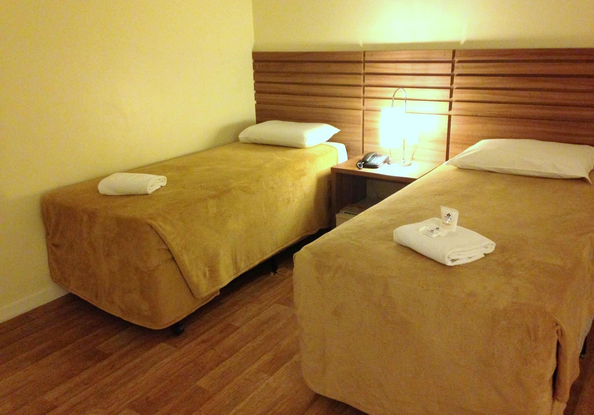 Umbu Hotel Porto Alegre - Centro Historico - Prox Aeroporto 15Min Екстериор снимка