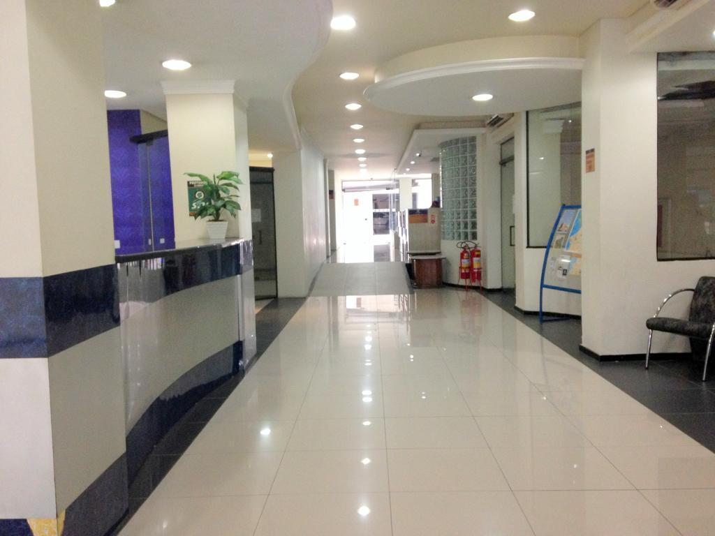Umbu Hotel Porto Alegre - Centro Historico - Prox Aeroporto 15Min Екстериор снимка