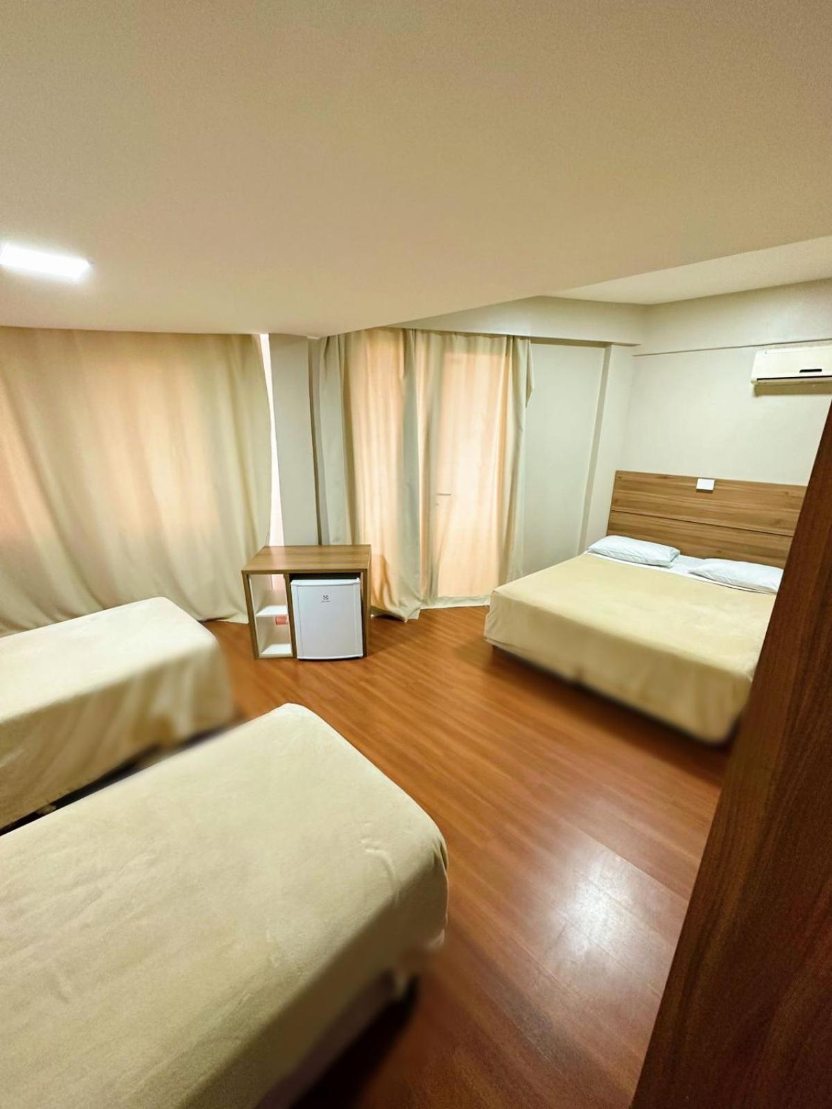 Umbu Hotel Porto Alegre - Centro Historico - Prox Aeroporto 15Min Стая снимка