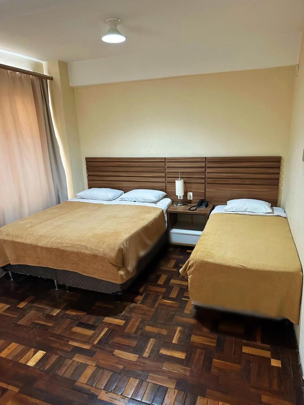Umbu Hotel Porto Alegre - Centro Historico - Prox Aeroporto 15Min Екстериор снимка