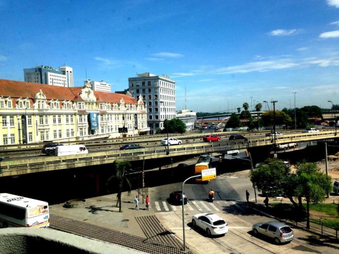 Umbu Hotel Porto Alegre - Centro Historico - Prox Aeroporto 15Min Екстериор снимка