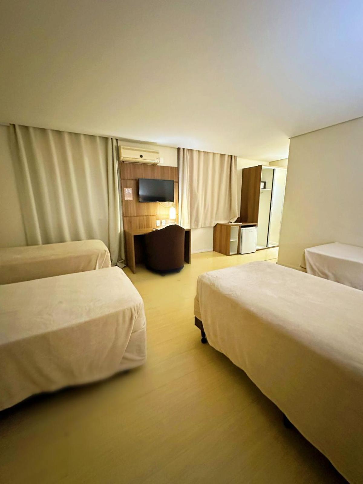 Umbu Hotel Porto Alegre - Centro Historico - Prox Aeroporto 15Min Стая снимка